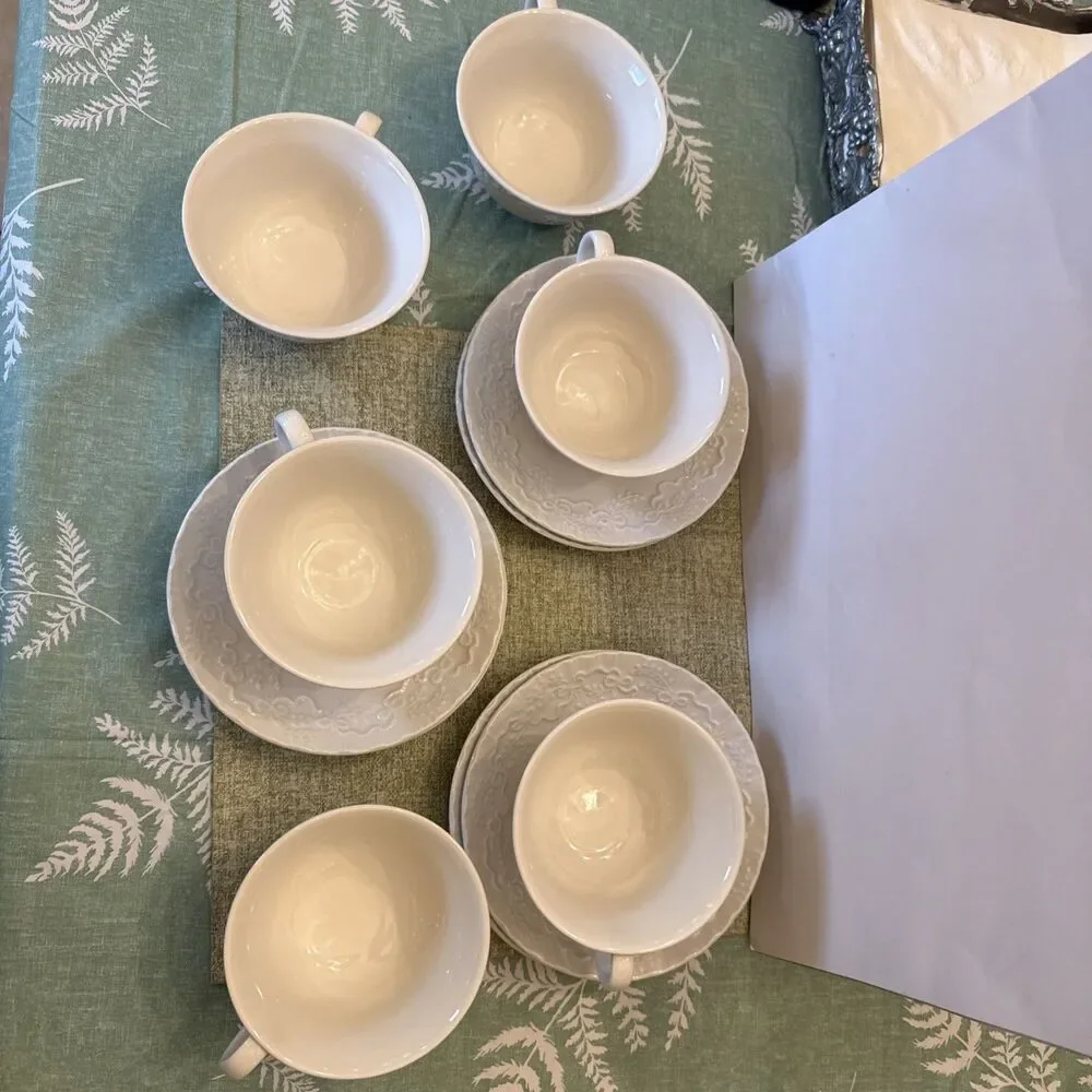Ralph Lauren Wedgwood White “Claire” Cup & Saucer 6 Sets, Excellent Condition!
